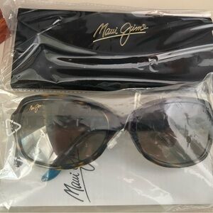 Maui Jim Black Sunglasses